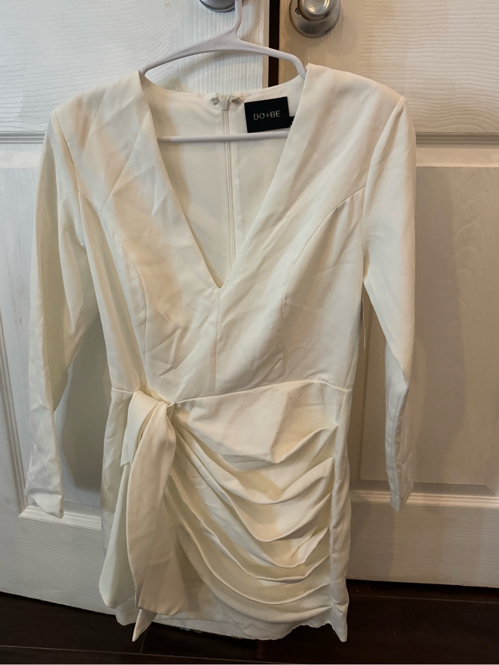 DO+BE Perea Dress in white